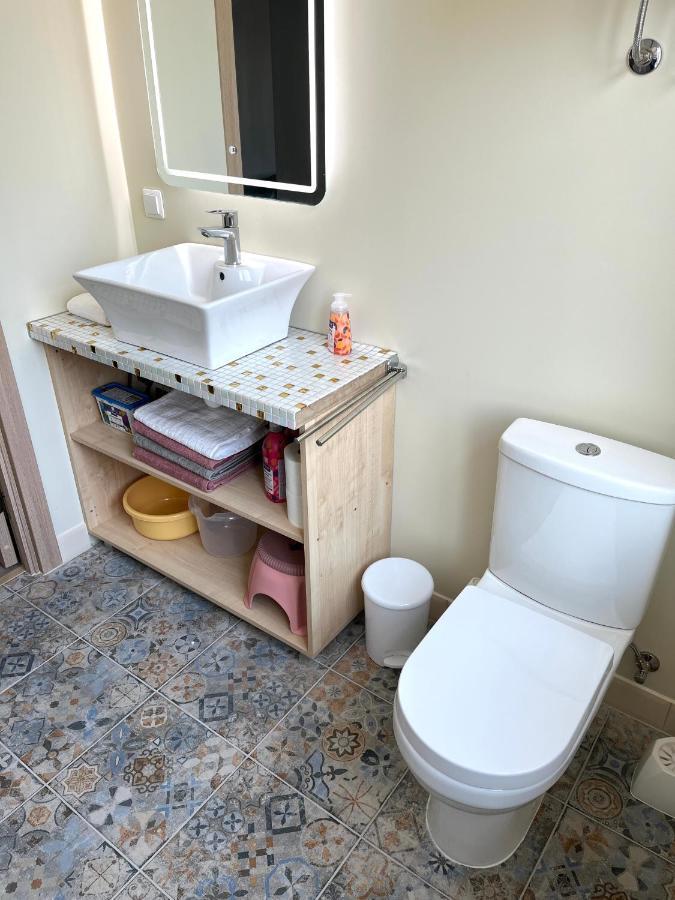 Maria Apartment Roomassaare Курессааре Екстер'єр фото