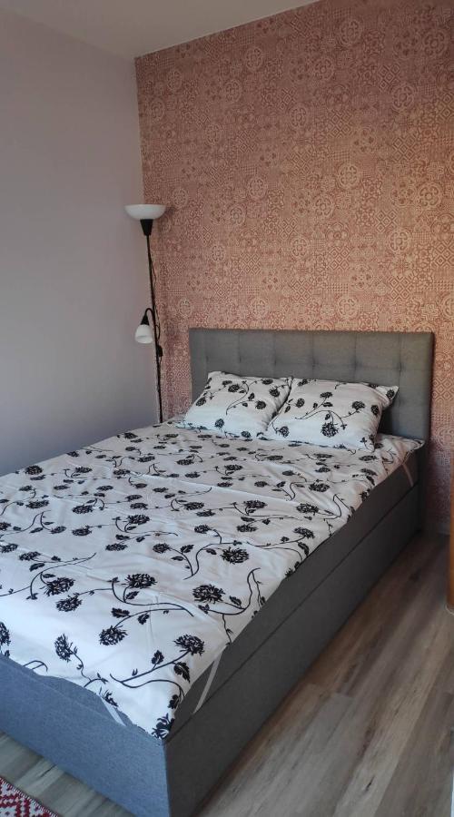 Maria Apartment Roomassaare Курессааре Екстер'єр фото